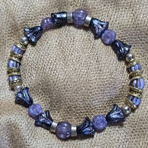 Lavender Beaded Stretch Bracelet with Mixed Metal Accents